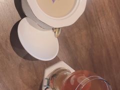 -ZING COFFEE 镜咖啡