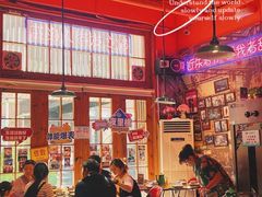 -蚝堡海鲜·威海菜·海肠捞饭·烧烤·亚洲吃蚝公司(幸福门店)