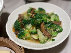蟹肉香菇西兰花-金椰壳· 大厨新加坡菜(壹方城店)