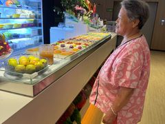 -涨巢·潮玩水疗局