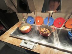 -如家精选酒店(兰州张掖路西关地铁站中山桥店)