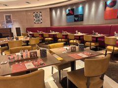 -咖啡苑自助餐厅·中国大饭店