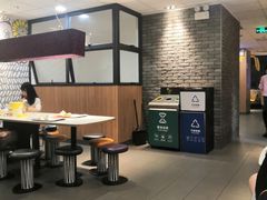 -麦当劳(宝山大厦店)