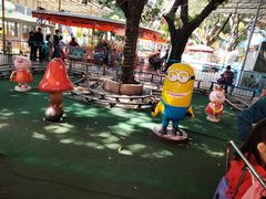 -顺德大良半月城游乐场