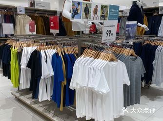 秋季上新的同时，夏装都在活动