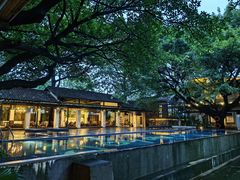 -喜洲吧·江畔老船厂·庭院餐厅(喜临院店)