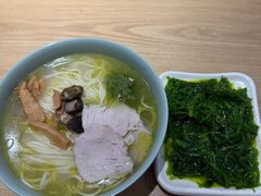 -亮亮拉面(师范路店)