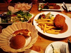 -宝莱纳啤酒花园餐厅PAULANER BRAUHAUS Nanjing(广州路店)