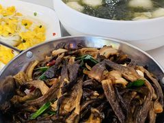 -丹水桥地锅鱼·翘嘴鲌·地方特色全鱼宴(丹江口大坝店)