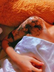 -脱白计划纹身集团