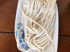 -亿诣蝎府炸酱面羊蝎子火锅(酷车小镇店)