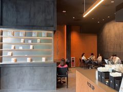 -M Stand(深圳龙岗万科广场店)