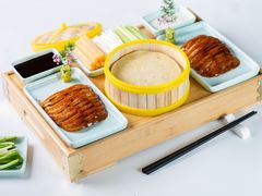 -青岛海悦御华大酒店