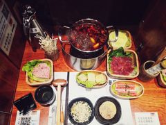 -独食火锅·半米屋台(直营总店)