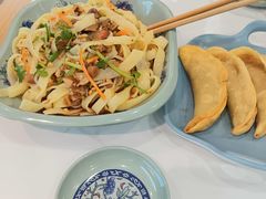 -老新隆牛肉锅贴(新街口店)