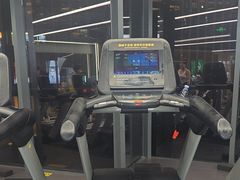 -超鹿运动(五四路恒力城店)