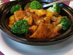 银鳕鱼豆腐煲-申粤轩酒楼·三十年粤菜经典(丁香花园店)
