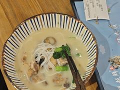 -鲜越鲜鱼粉(财富购物中心店)