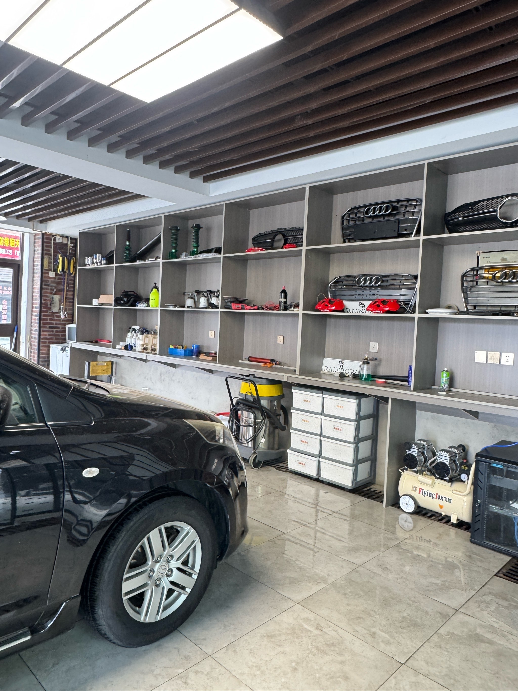 我的天…这家汽车贴膜店让我选择困难症犯了