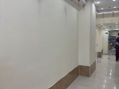 -美联众合动物医院·内科·皮肤科·外科(古城分院)