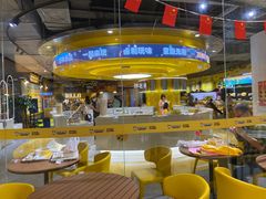 -周黑鸭(武汉汉阳区江城大道永旺店)