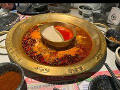 -哥老官重庆美蛙鱼头(宝山龙湖店)