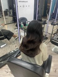 -奈川烫染Salon