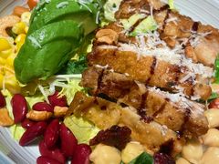 牛油果烤鸡沙律-卡朋西餐(悦汇城店)