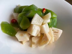 -泉畔人家·老济南经典鲁菜(大明湖店)