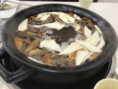-牛知府云南菌汤鲜牛肉火锅(肖家湾店)