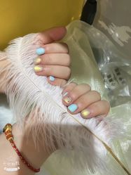 -小黑瓶美甲美睫