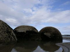 -摩拉基大圆石
