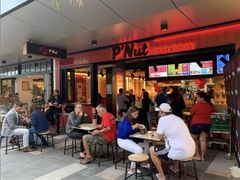 -Pinchy's Lobster & Champagne Bar