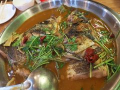 -篱笆院东北饺子王(欧阳路店)