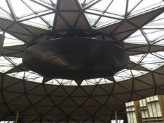 -上海滴水湖皇冠假日酒店