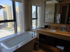 -青岛富力艾美酒店