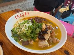 -文山荷鲜居(翠湖店)