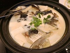 天目湖大鱼头煲-明翠湖品·湖景餐厅