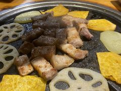 -唯成•韩国炭火烤肉 유성고기