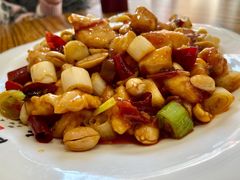 宫保鸡丁-红实家常菜(静安里店)
