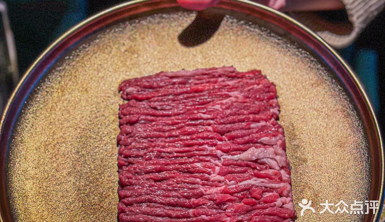 🔥打卡正宗铜锅火锅，肉质品质绝绝子～
