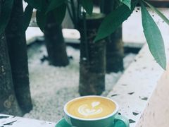 -Line 咖啡(石厦花园店)