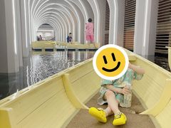 -涨巢·潮玩水疗局
