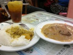 咖喱牛腩饭&nbsp;-翠华餐厅