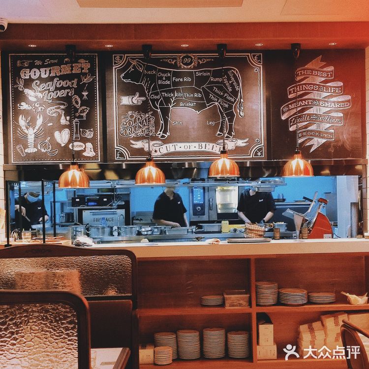 今日心动|氛围感餐厅天花板！约会首选！