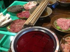 -黄潇洒老火锅(九眼桥宏济巷店)