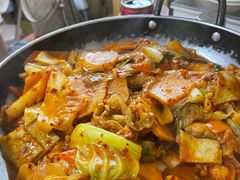 -亲昵春川鸡排(韩国美食街店)