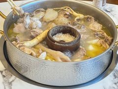 -朴小妹人参鸡汤火锅(长白山万达店)