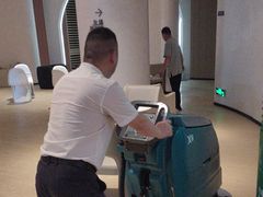 -涨巢·潮玩水疗局