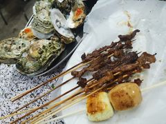 -蚝哥花姐湛江烤生蚝(美丽湾市场店)